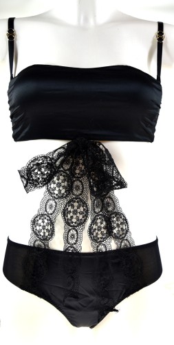 9909de614742994cc77bb6916379